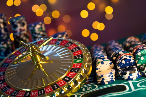 Lightning Dice table interface showing bet options and live dealer